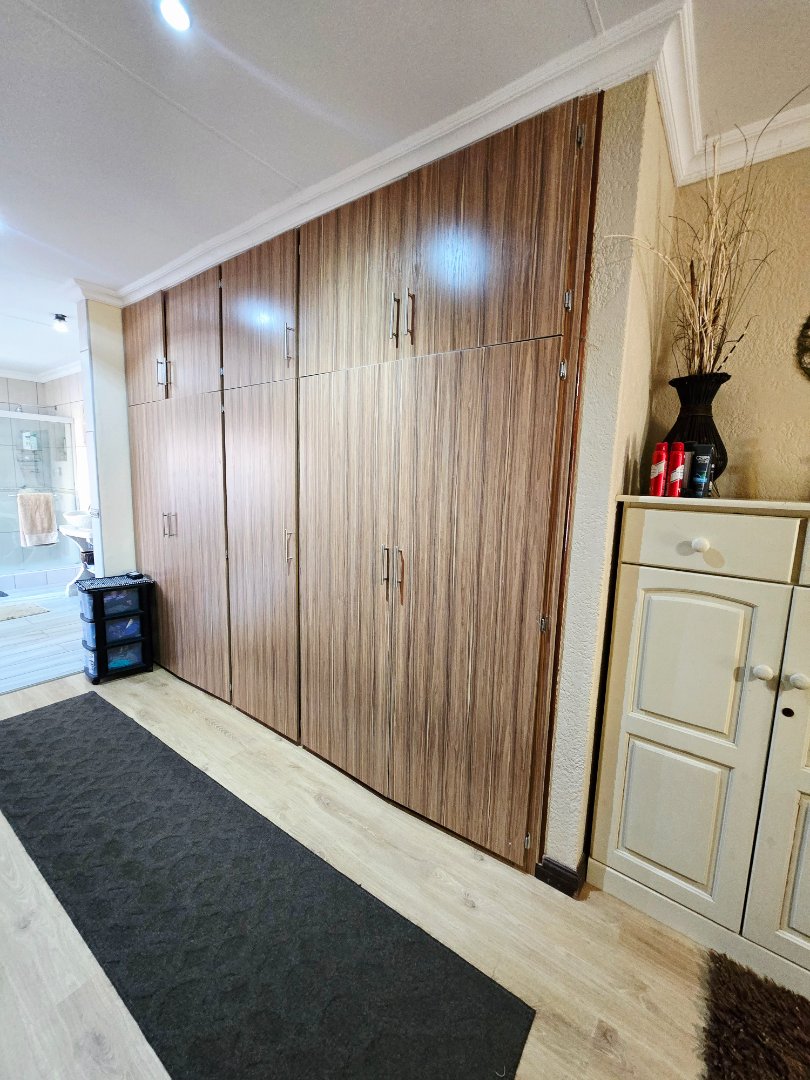 3 Bedroom Property for Sale in Wilkoppies North West